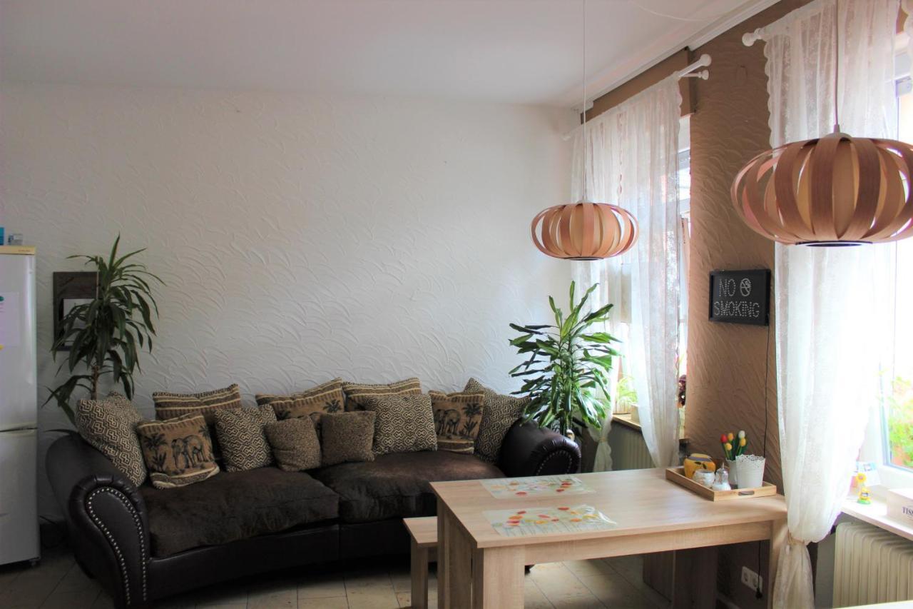 Hotel Zur Post Schwanheim Франкфурт на Майн Екстериор снимка